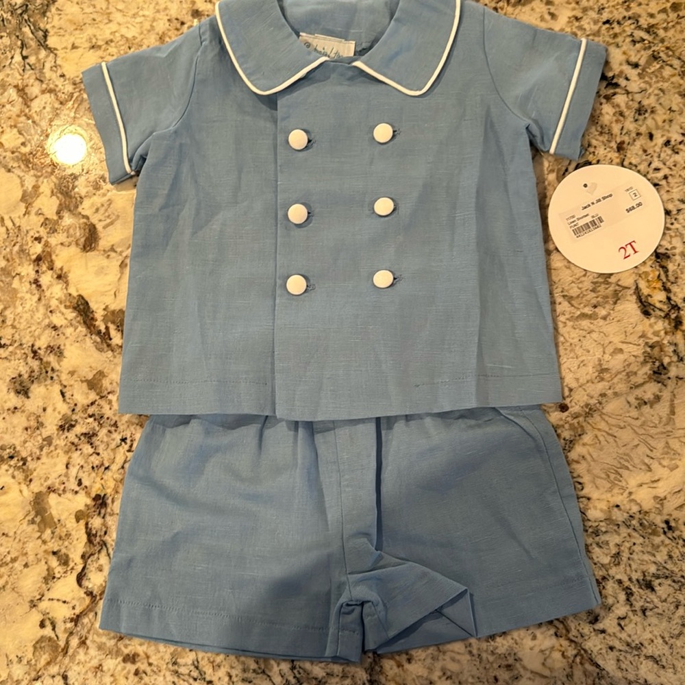 Funtasia too NWT two piece boys set. Perfect for Easter